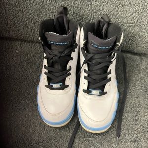 AIR JORDAN MEN SHOES SIZE 8.5